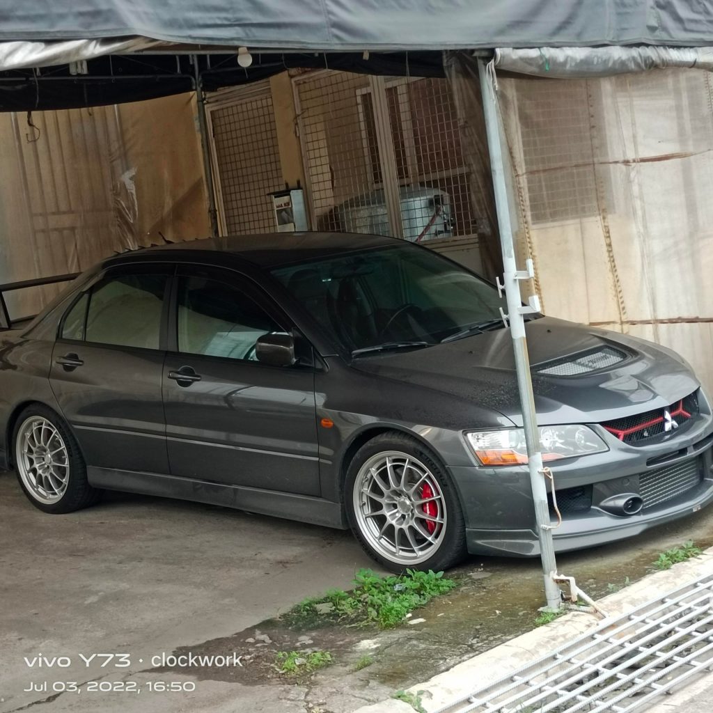 Evo 9 I saw on our way home