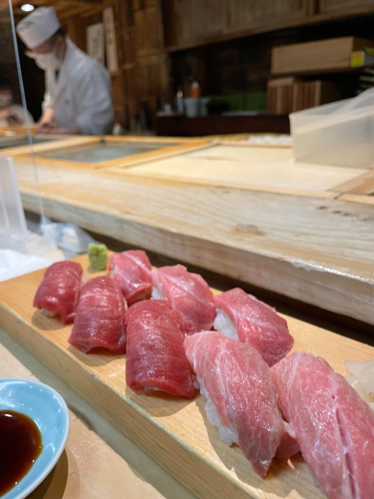 Maguro sushi set. Tsukiji, Tokyo