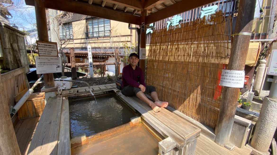 Hidden Traditional Hot Spring Town in Nagano, Japan