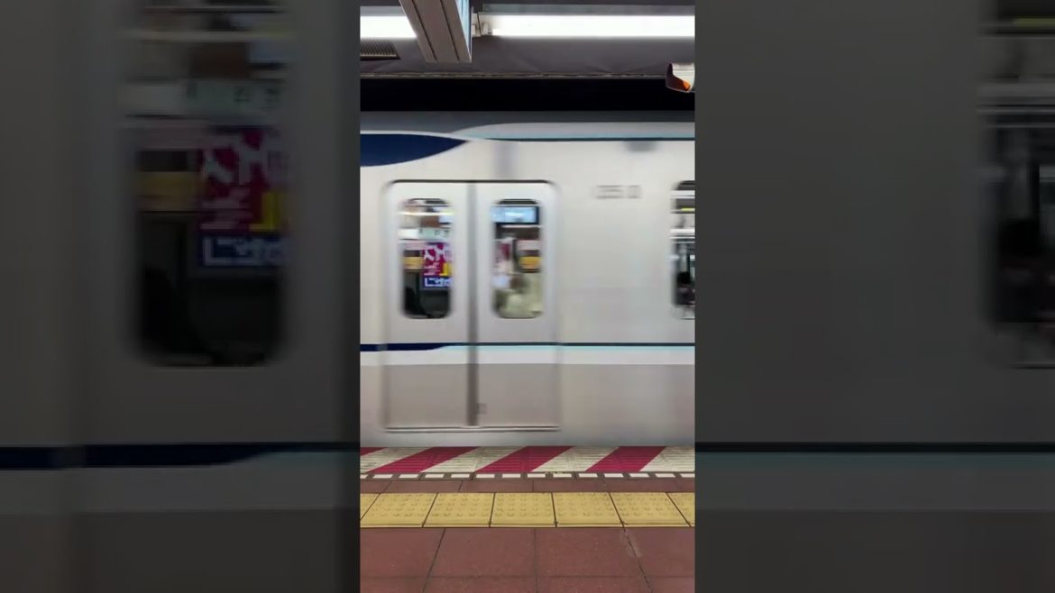 Japanese Metro #subway  | City Short Video clip | 4K Virtual Tour |SUBSCRIBE 😊#Shorts