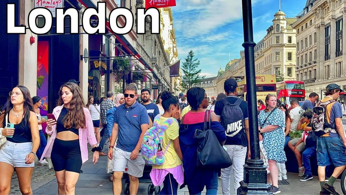 Summer In London | Central London Bustling Streets and Top Tourists Destination