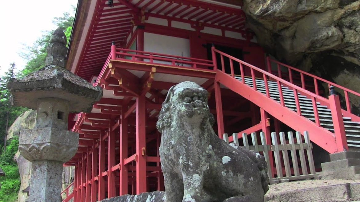 Japan Trip - Takkoku no Iwaya Bishamondo Hall (Hiraizumi)