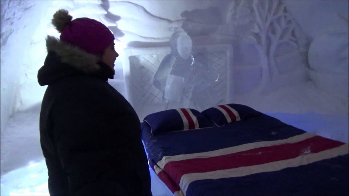 ICE HOTEL: Hôtel de Glace - Quebec City, Canada