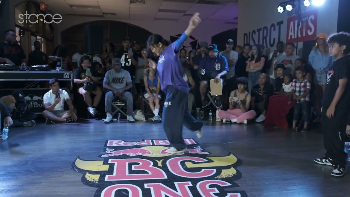 Weapon X & Mis Flow vs Logistix & Babalu [top 8] // Bonnie & Clyde Mixed Battle @ Distrct Arts