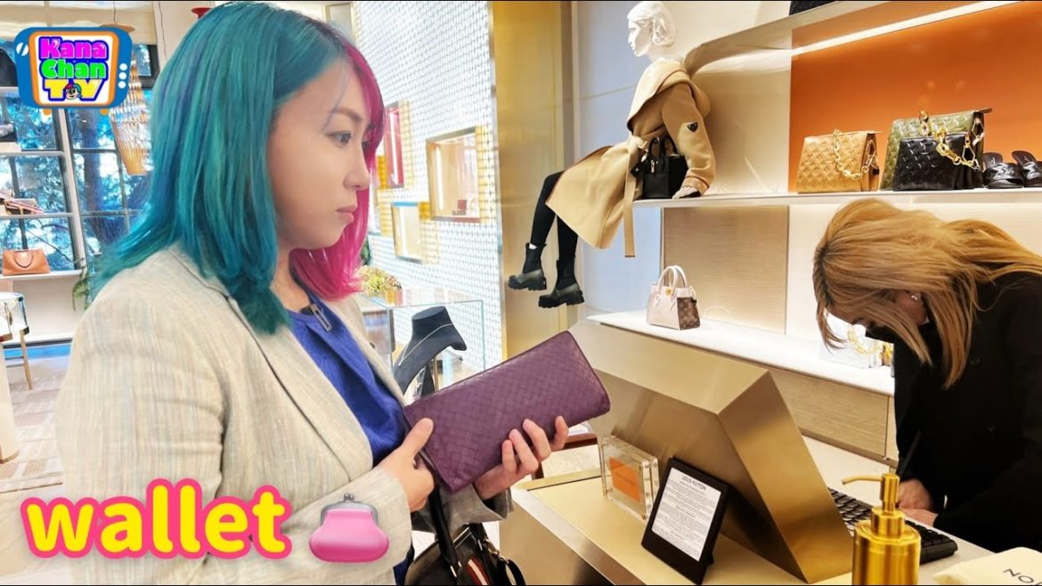 【買うぞ】5年ぶりに財布を買いに行く🛒❗❗ [multi-language]