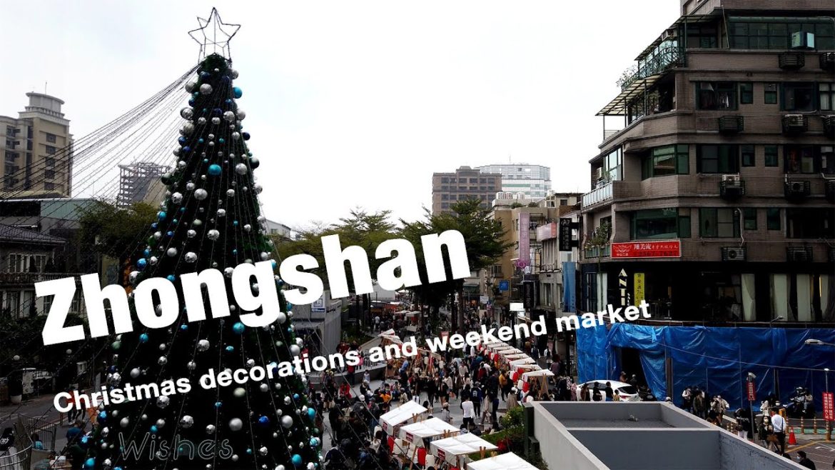 Zongshan Linear Park: A walking tour of this super Christmas-ey new park! Zongshan Linear Park: A walking tour of this super Christmas-ey new park!