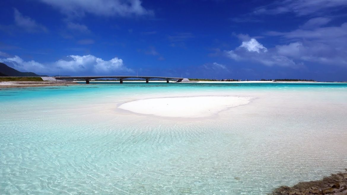 伊平屋島の絶景ビーチ前編