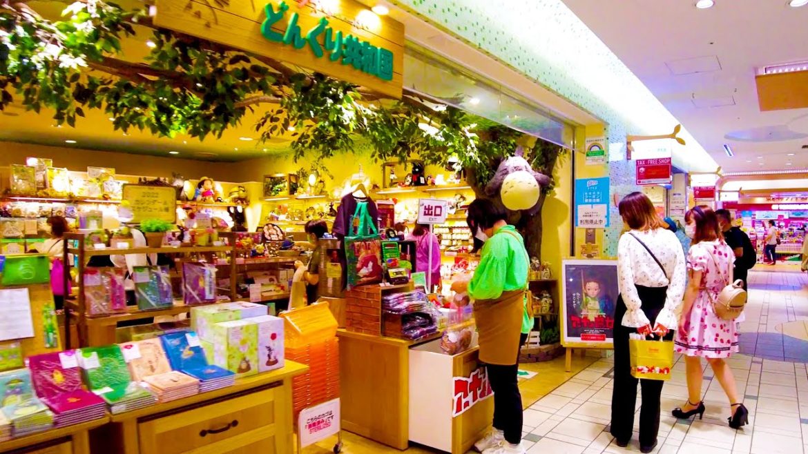 [Tokyo Station Walk] Explore Anime ♪ (4K ASMR Nonstop)