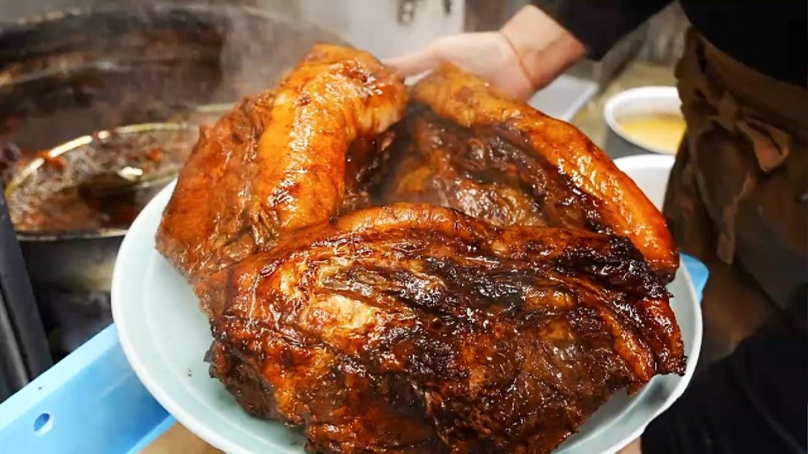【仕込み密着】巨大チャーシューと皿台湾ラーメンが人気の名古屋町中華「人生餃子」【オリジナルメニュー巡り】wok cooking Japanese food ramen in Nagoya ASMR 【仕込み密着】巨大チャーシューと皿台湾ラーメンが人気の名古屋町中華「人生餃子」【オリジナルメニュー巡り】wok cooking Japanese food ramen in Nagoya ASMR