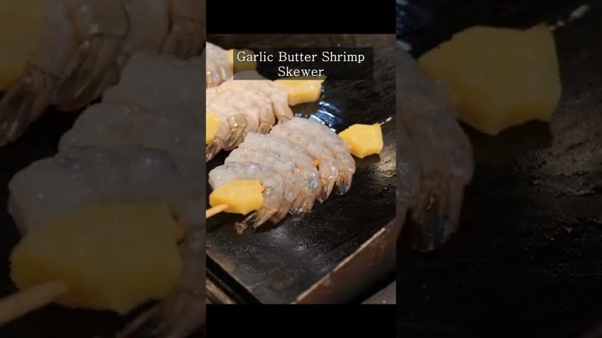갈릭버터 새우꼬치 Garlic Butter Shrimp Skewer - Korean street food #shorts