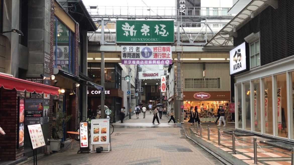 22年7月27日 急な雷雨と午後の京都を歩く 四条大橋,先斗町,木屋町,新京極,三条通,東洞院通,烏丸通 Walk around Kyoto city,Japan vlog
