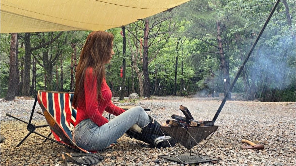 후회없는 끝내주는 계곡! 시원한 물소리 , 빗소리 들으며 우중 캠핑 / 솔로 캠핑 /캠핑 브이로그 /계곡 캠핑 / 빗소리 ASMR 후회없는 끝내주는 계곡! 시원한 물소리 , 빗소리 들으며 우중 캠핑 / 솔로 캠핑 /캠핑 브이로그 /계곡 캠핑 / 빗소리 ASMR