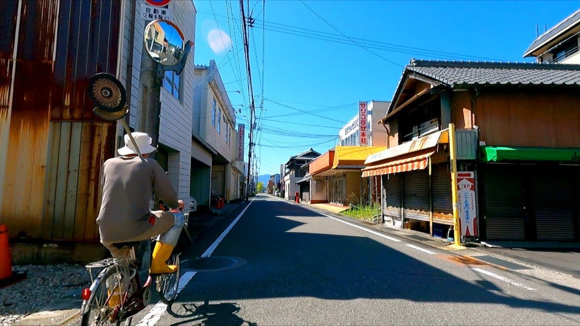 Shikoku Cycling Tour - Bike Ride through Tosa City, Japan #1