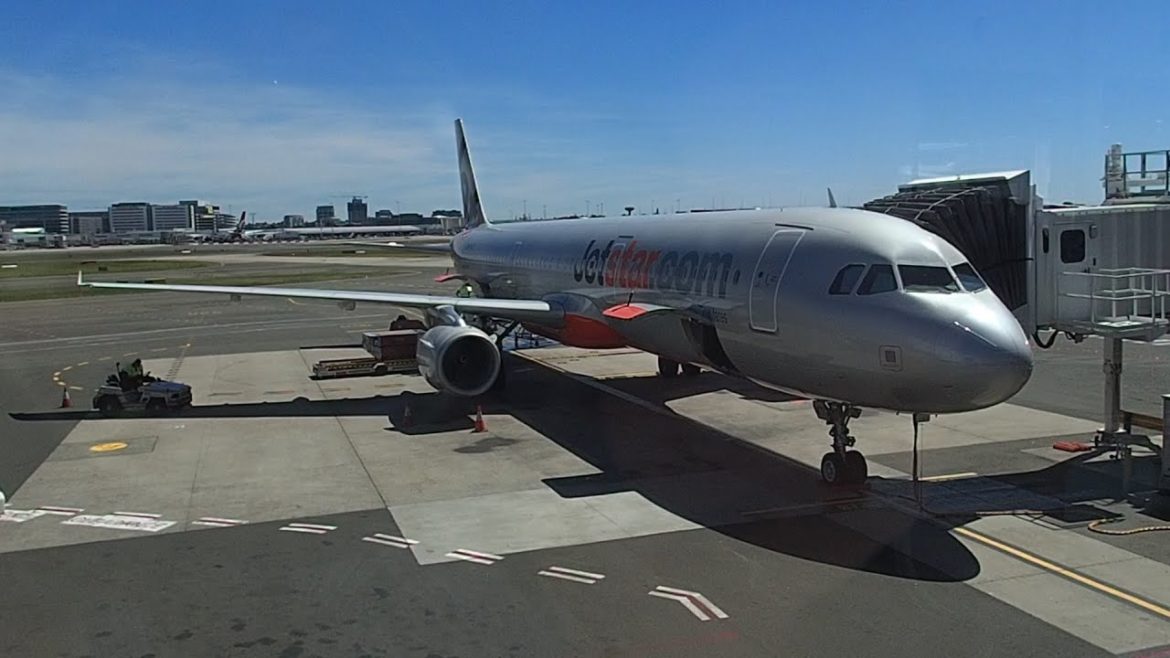 Flight Review Jetstar JQ412 Sydney to Gold Coast Airbus A321