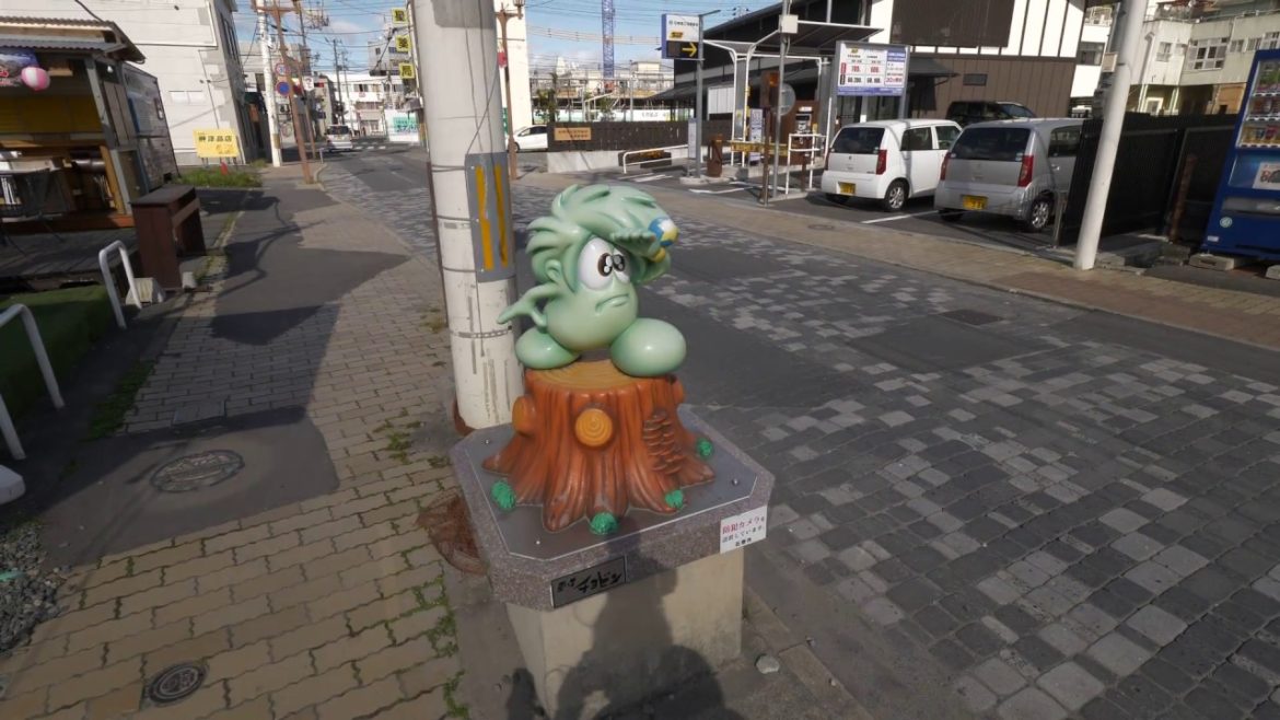 【4K】Walking from Ishinomaki station to Manga museum and pier