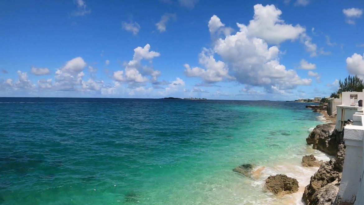 Cable Beach #Bahamas Live Camera