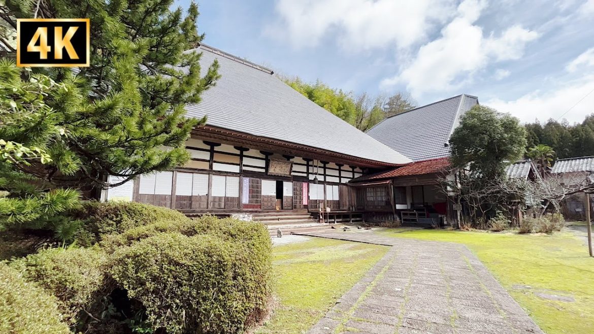 Temple Walking Tour 4K | Beautiful Japanese Temple in Sado Island (Choukokuji)