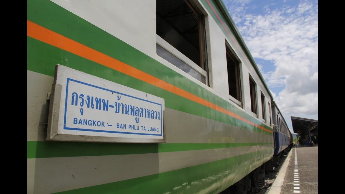 Ordinary Train No.283 Bangkok to Ban Phlu Ta Luang Ordinary Train No.283 Bangkok to Ban Phlu Ta Luang