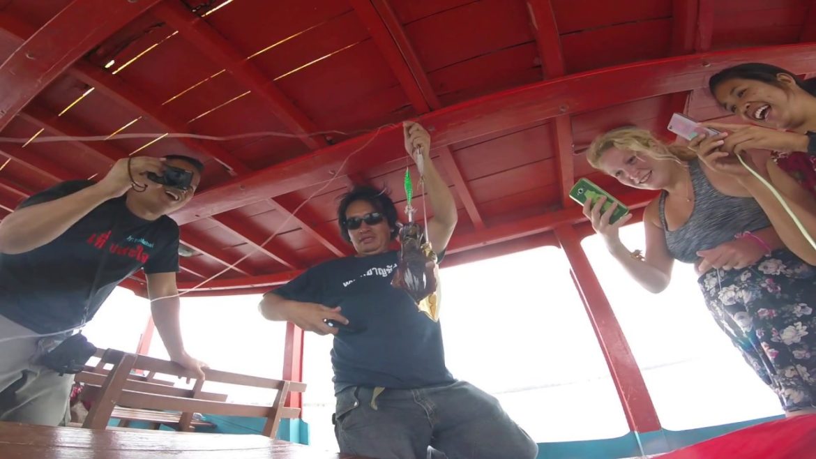 ดีใจได้หมึก..ทั้งฝรั่งทั้งไทย ดีใจ..กระโปงเปิด ตกหมึก ตกปลา จันทิมารีสอร์ท hotsia*sunit