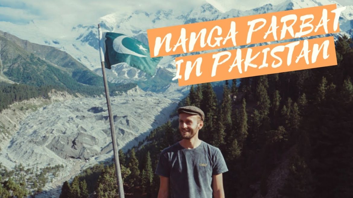 EINER DER HÖCHSTEN BERGE DER WELT / Der Nanga Parbat in Pakistan EINER DER HÖCHSTEN BERGE DER WELT / Der Nanga Parbat in Pakistan