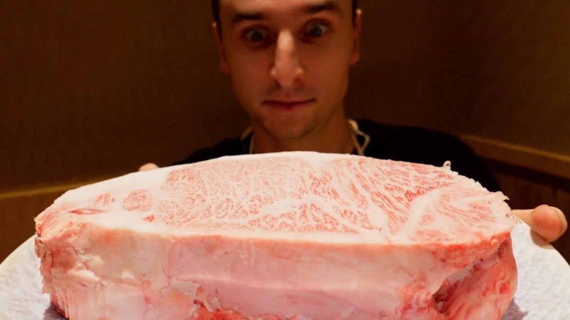 TOKYO - TOP QUALITY "WAGYU SUKIYAKI" IN TOKYO STATION #JAPANTRAVELGUIDE