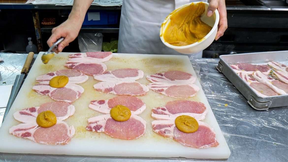 爆売れとんかつ定食ラッシュ！常連が殺到する老舗レストランの朝仕込みに密着丨JAPANESE FOOD