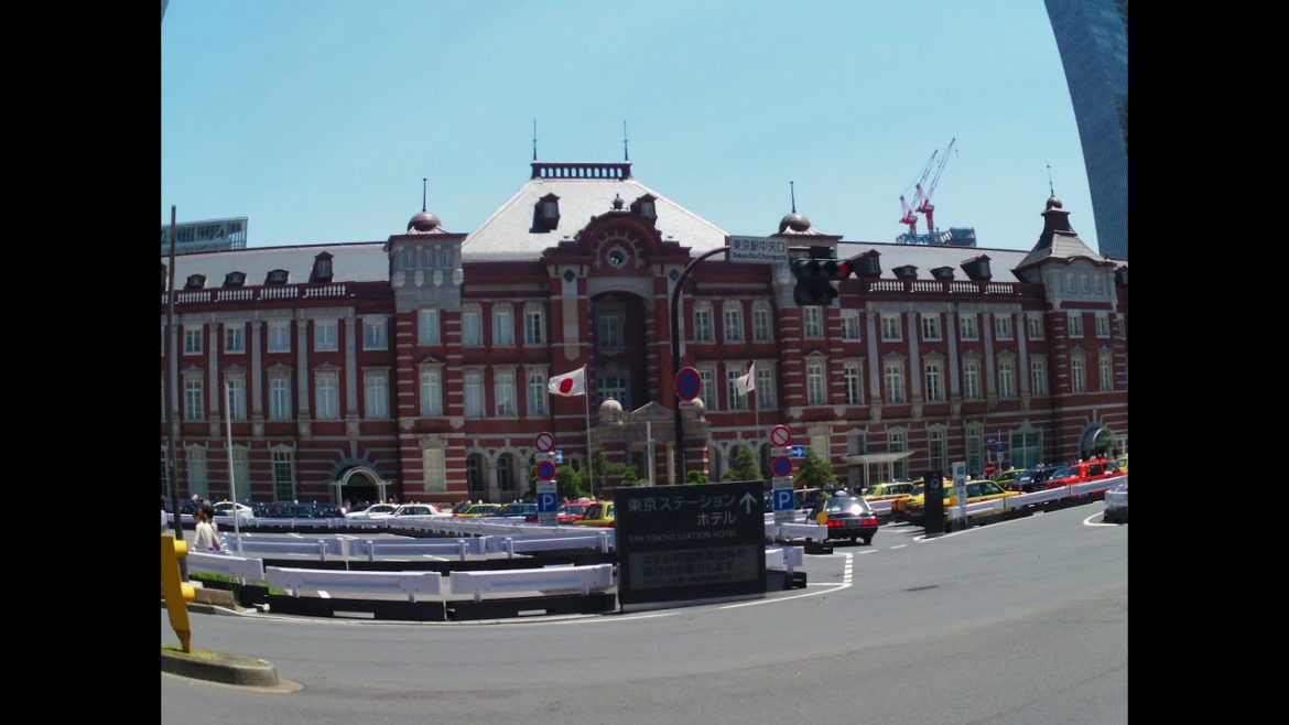 JR Tokyo Station　（JR東京駅）