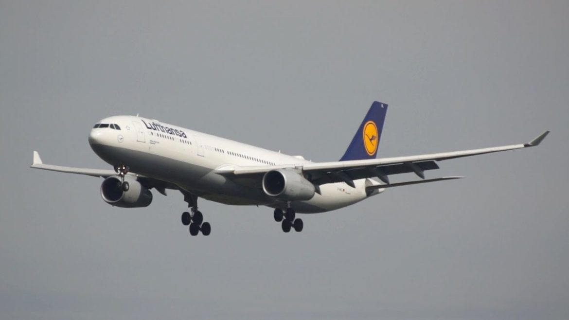 Lufthansa Airbus A330-343 D-AIKL arrival at Munich Airport Landung Flughafen München