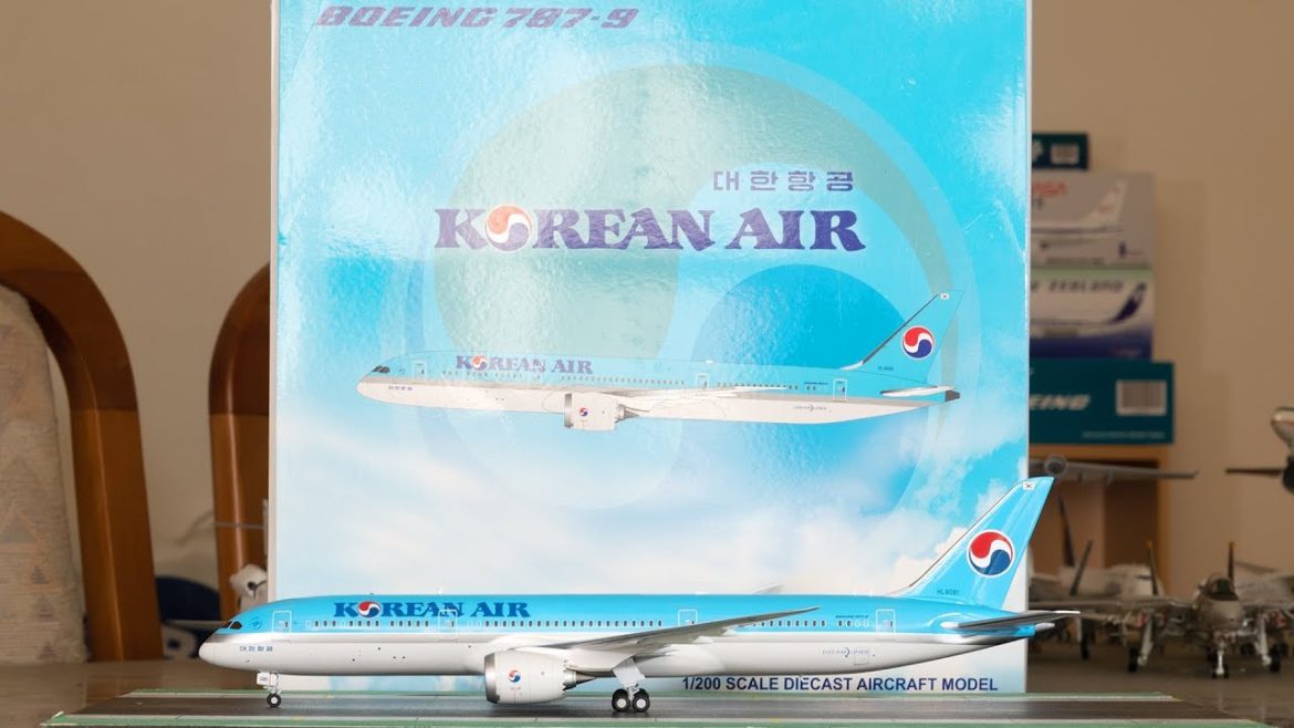 JC Wings 1:200 Korean Air 787-9 Dreamliner Unboxing & Review [4K]