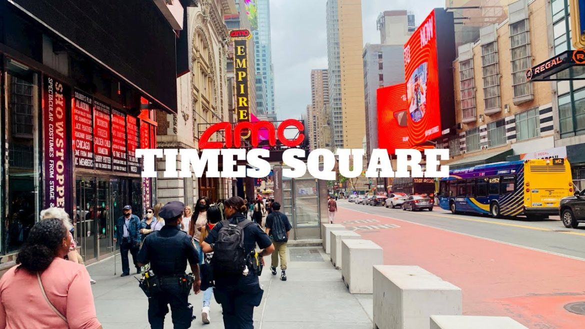 New York City Walking Tour, Times Square Manhattan New York, Summer 2022