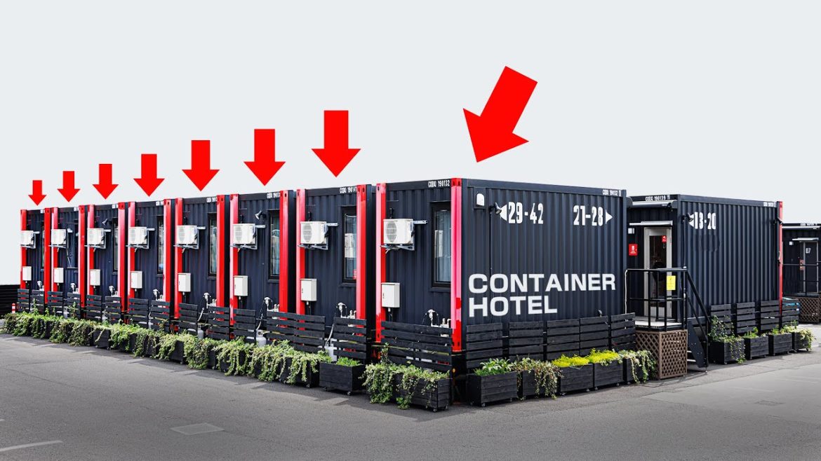 😪I Stayed In A Japanese Container Hotel Again 🛀