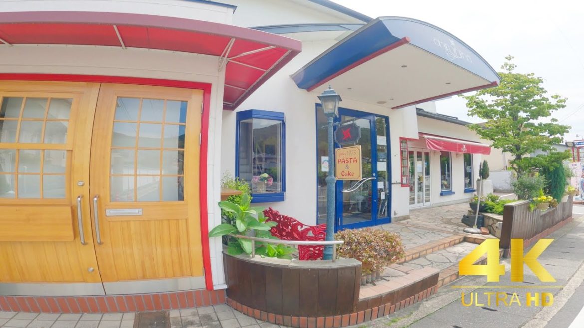 [4K]Back road of tourist spot "Arashiyama".  Walking slowly Kyoto, Japan.