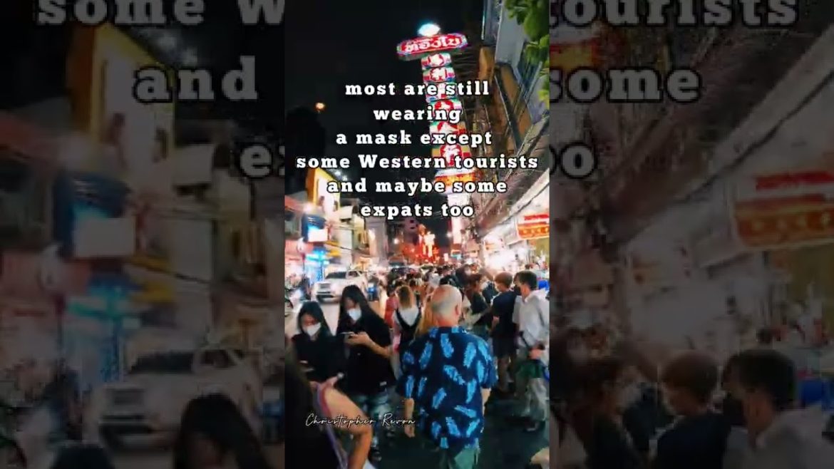 Bangkok's Chinatown Is A Happening Place At Night. Best For Street Food.