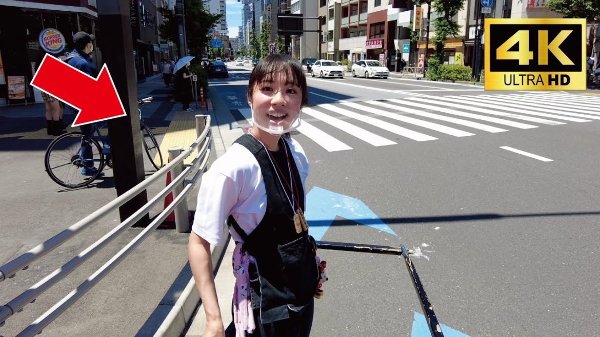 A cute Japanese girl Yuka-chan guided me around Asakusa by rickshaw again😊 | Rickshaw in Asakusa