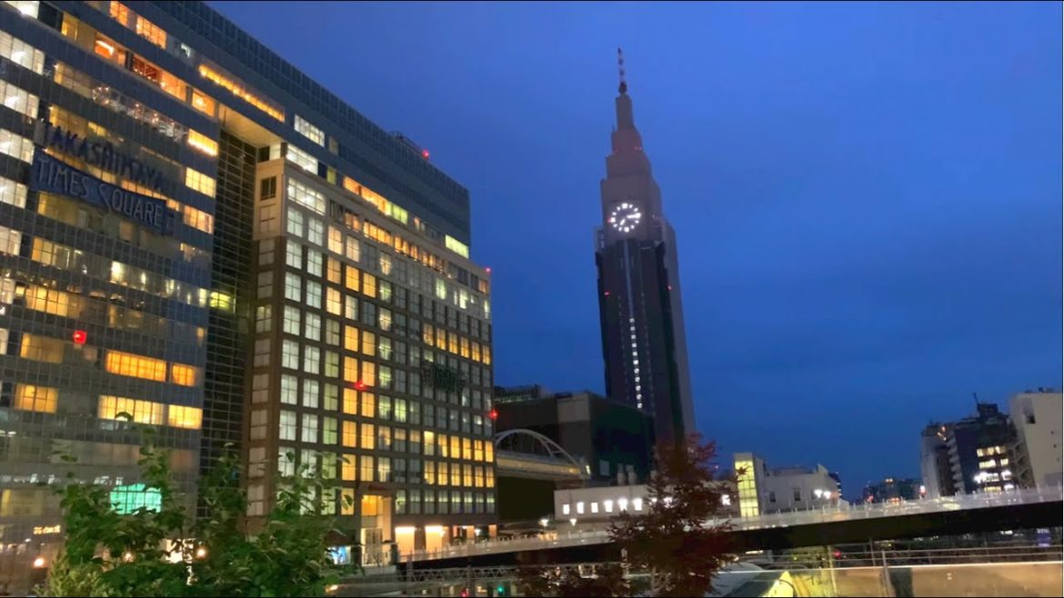 《4K》Night walk in Shinjuku | Tokyo Virtual Tour Video