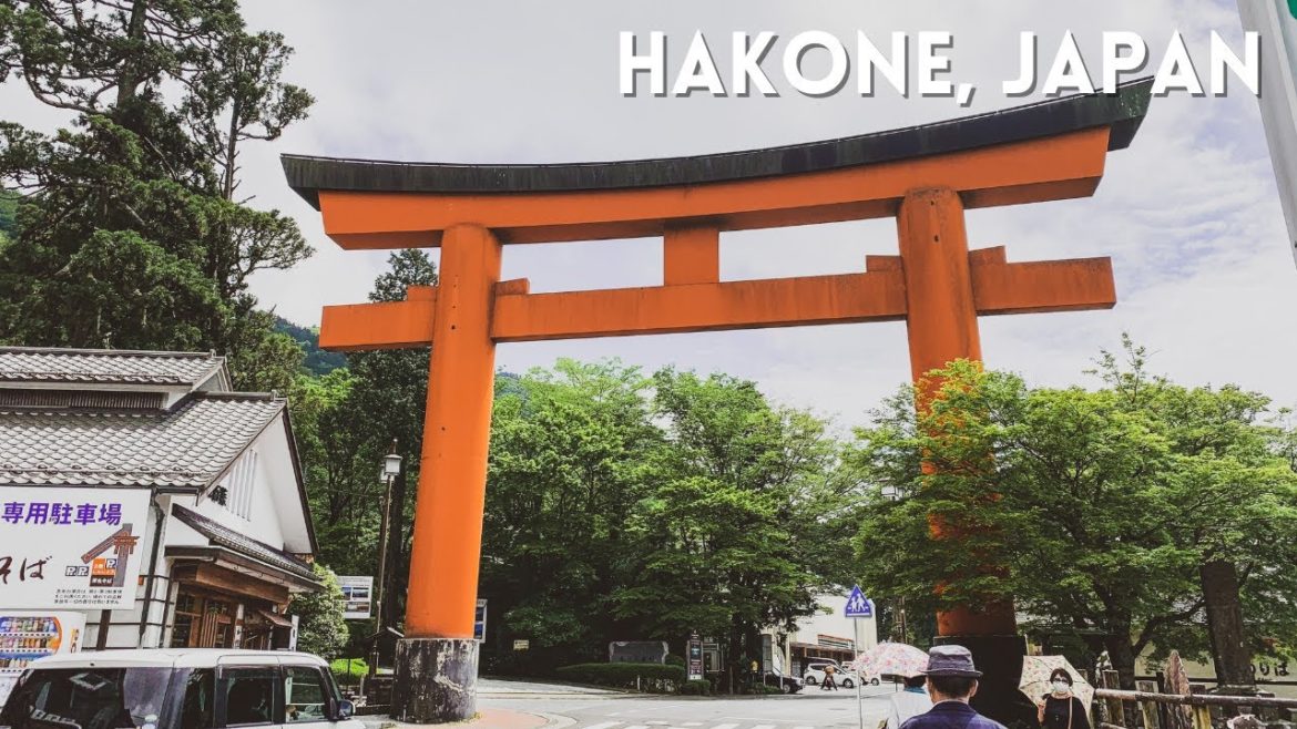 Visiting 3 Famous Tourist Spots in Hakone, Japan / Owakudani, Hakone Shrine, and Glass Forest Museum