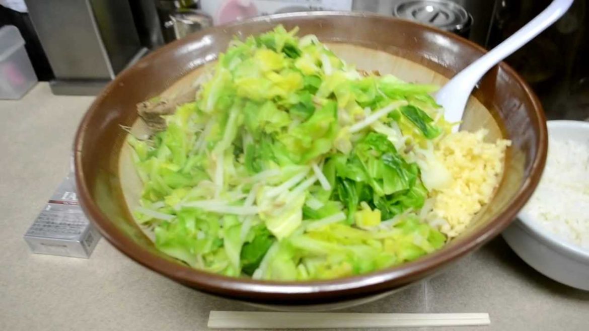 アキーラさん!ぎょうてん屋・厚木本店・メガぎ郎ラーメンGyotenya-Ramen,Japan アキーラさん!ぎょうてん屋・厚木本店・メガぎ郎ラーメンGyotenya-Ramen,Japan