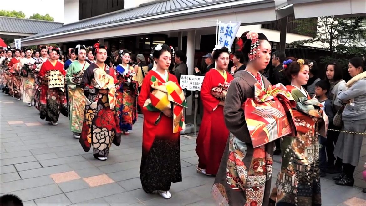 JAPANESE TRADITION | OIRAN PROCESSION IN TOKYO | PART 1