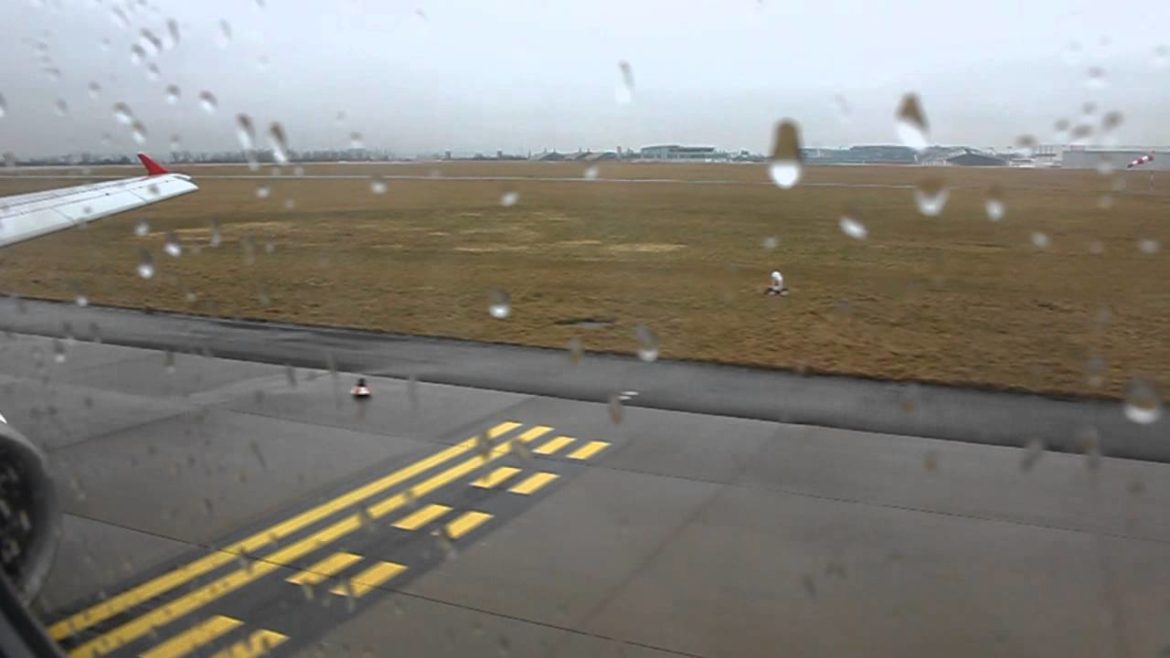 Rare Runway 23R Take-Off in Düsseldorf on THY A321 (February 17th, 2012) Rare Runway 23R Take-Off in Düsseldorf on THY A321 (February 17th, 2012)