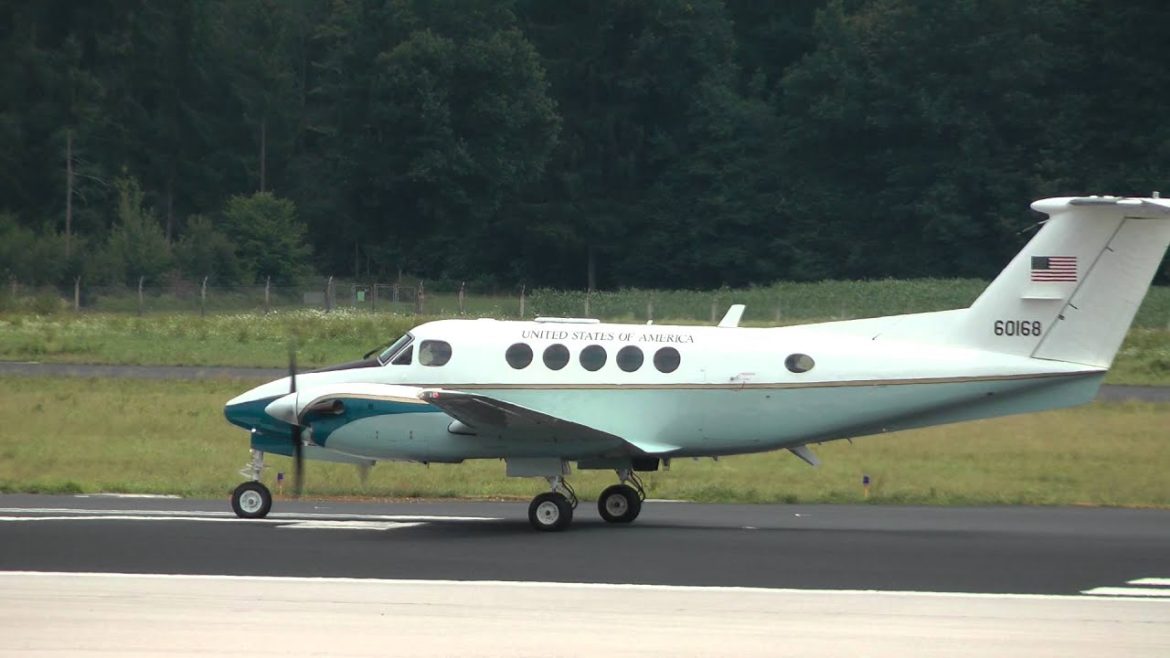 USAF United States Air Force Beechcraft C-12 Huron takeoff Brnik airport (LJU/LJLJ) HD