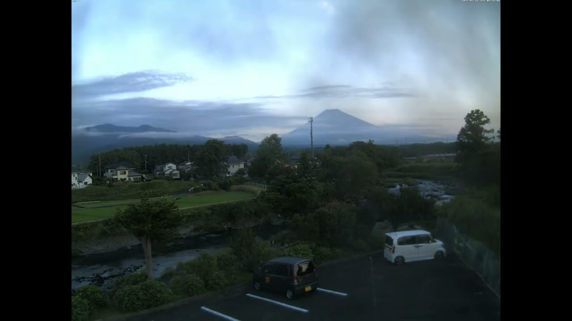 Mt  Fuji Time Lapse Video from Susono Fujiyama Live Camera 17 in 2022 7