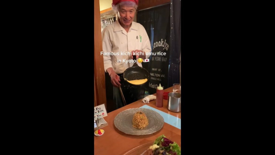 Famous omurice in Kyoto 😋
