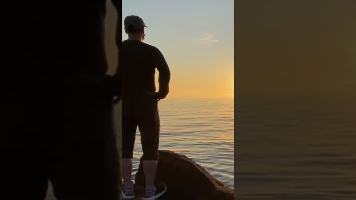 留萌　黄金岬　夕日　夜に駆ける　YOASOBI