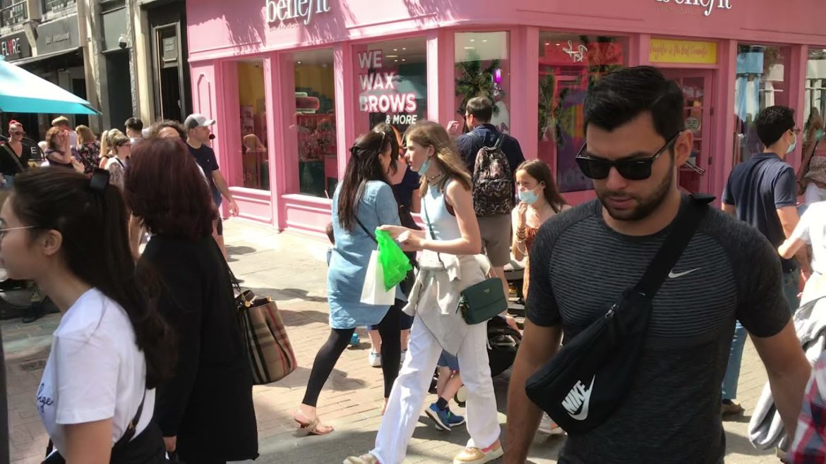 London Walking Tour Video Of Carnaby Street 2021| Kargo Walk Tour | KWT