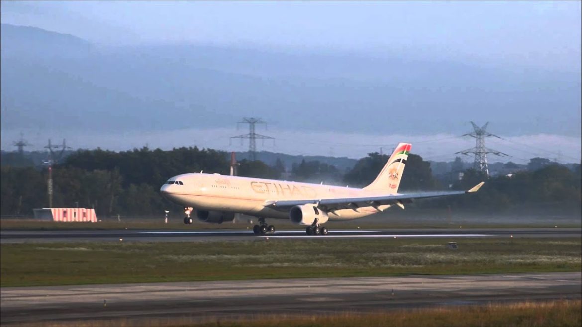 [FullHD] AMAZING VORTEXES!! Etihad A330-300 landing at Geneva/GVA/LSGG