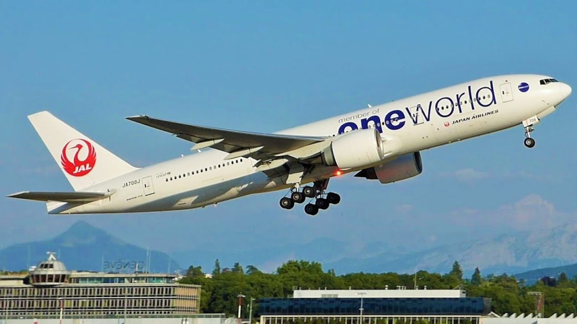 [FullHD] Japan Airlines Boeing 777-200(ER) "One World" landing & takeoff at Geneva/GVA/LSGG