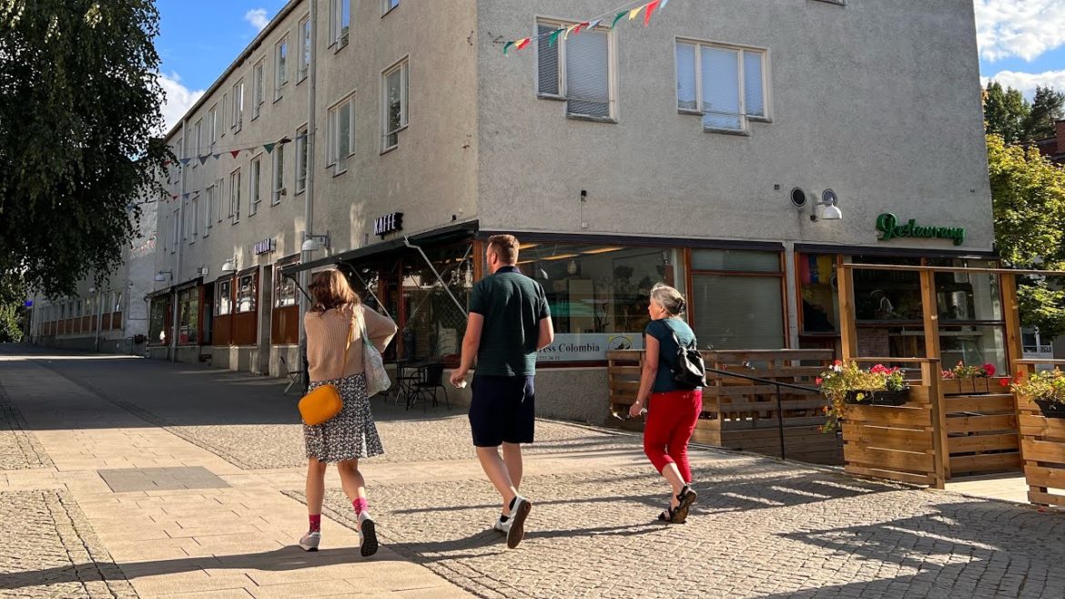 Exploring Stockholm - Lost in the Suburbs - Gubbängen to Farsta - TE in Sweden #009 スウェーデン、ストックホルム散歩