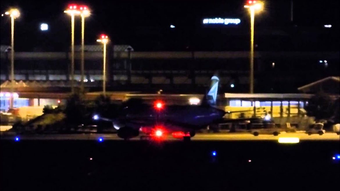 [FullHD] FIRST Sukhoi SuperJet at Geneva!!!!