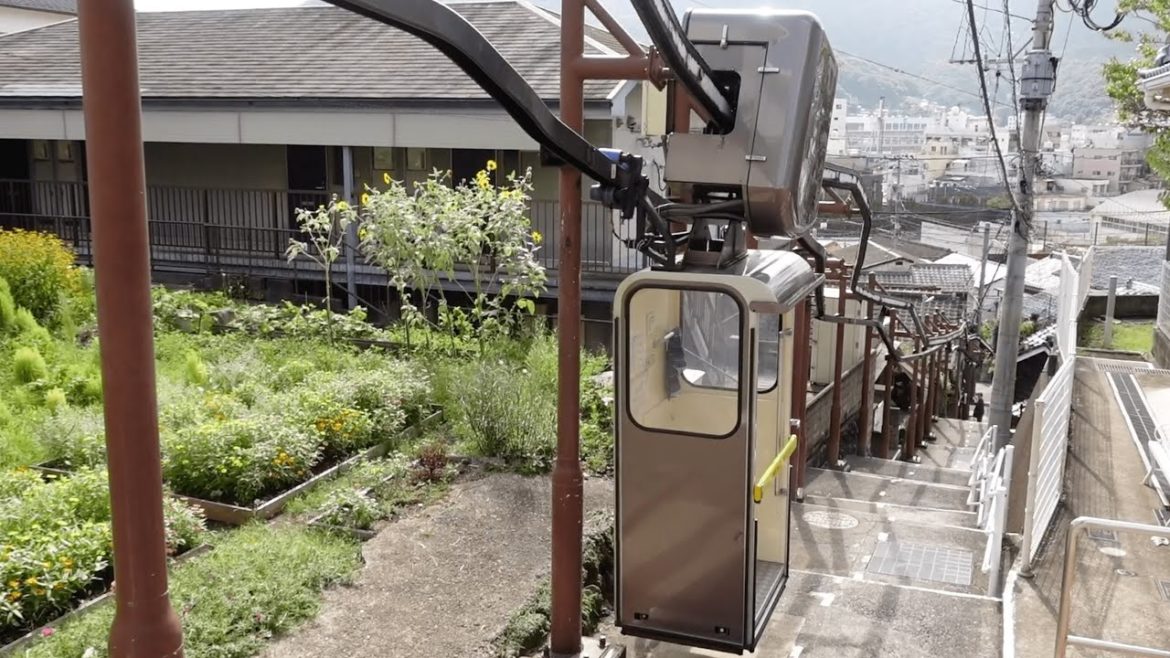 japanese technology.  Amazing!! very nice ride👍👍　In Nagasaki. "This video has subtitles"