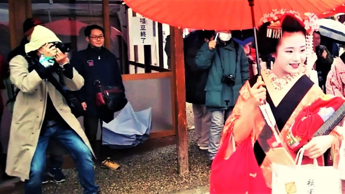 Kyoto Walk || Let's Explore Kyoto | GEISHA WATCHING IN KYOTO  || Part 5